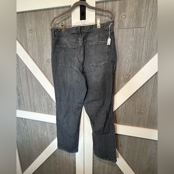 WJ2.  Universal Thread vintage straight jeans Sz 16/33R, rise 13, ins 28 - Picture 2 of 3